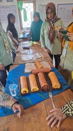 Hari Kedua Pelatihan, Peserta Desa Prima Makarti Belajar Aneka Olahan Kue